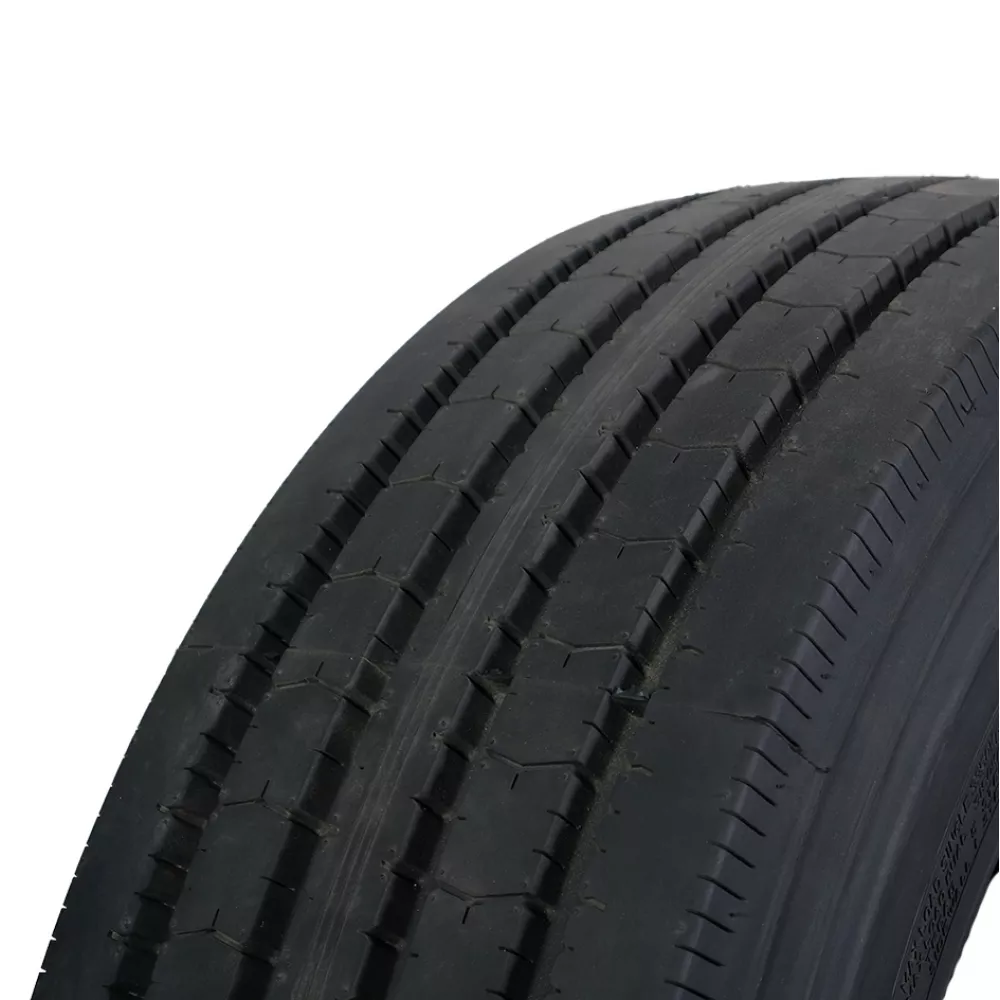 Грузовая шина 285/70 R19,5 Long March LM-216 18PR в Туринске