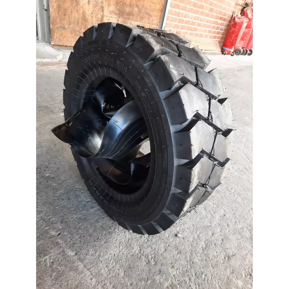 Спецшина 28х9-15 Long march S-606 16 PLY в Туринске