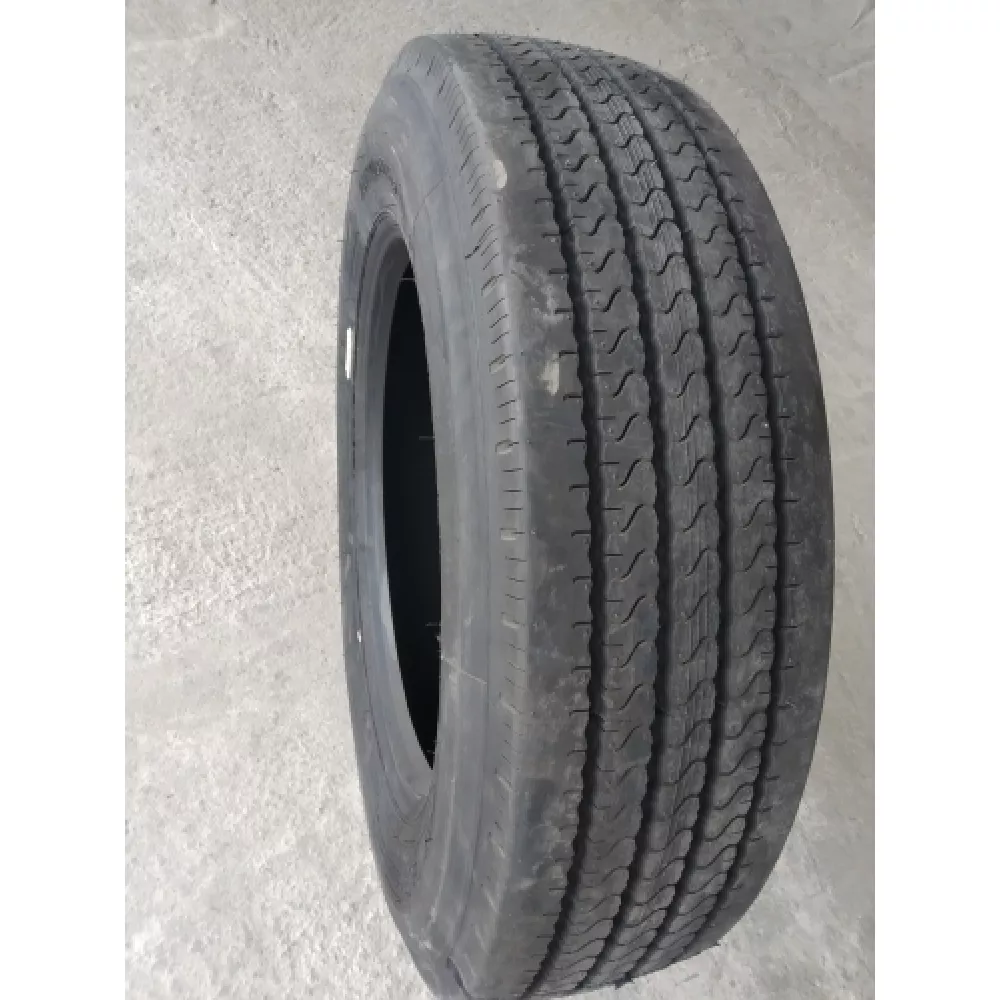 Грузовая шина 255/70 R22,5 Long March LM-120 16PR в Туринске